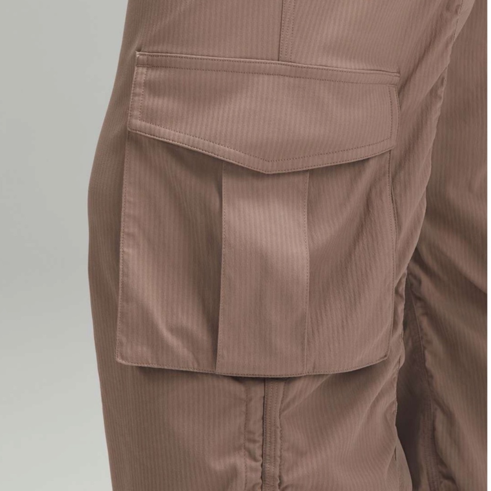 💖 Lululemon | Dance Studio Mid-Rise Cargo Pant | Taupetastic | Size M 💖 - Picture 5 of 8